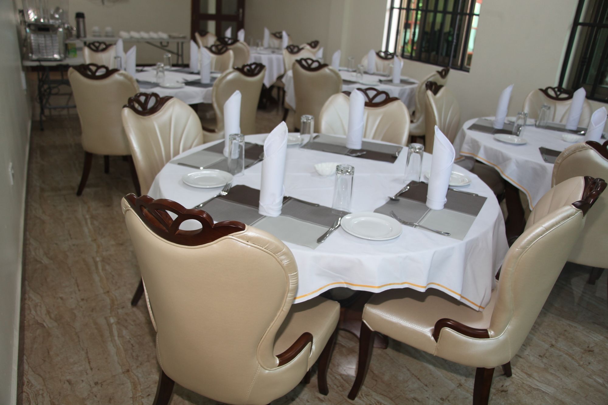 Merves Hotel Arusha Exterior foto