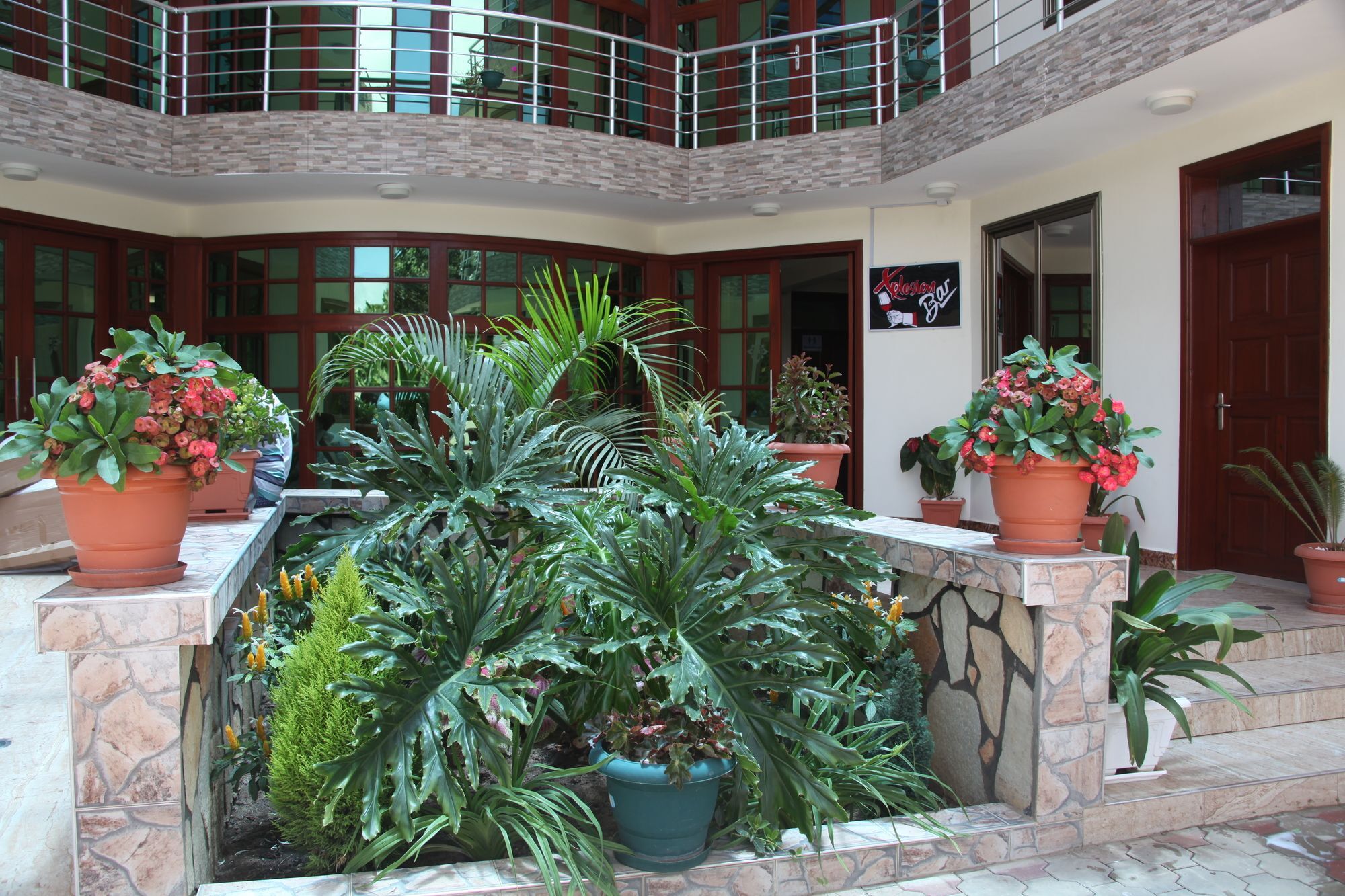 Merves Hotel Arusha Exterior foto